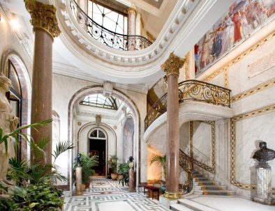 Musee-Jacquemart-Andre-stairs