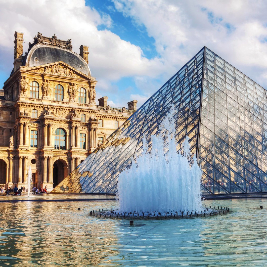 paris louvre tour