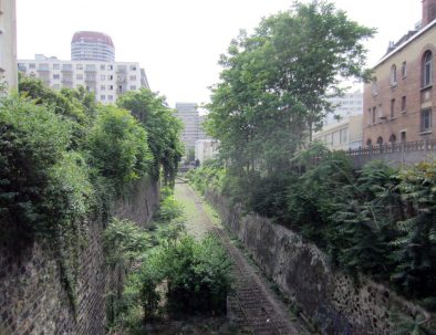 Quartier-Chinois-rails