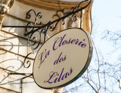 Closerie-des-Lilas-enseigne